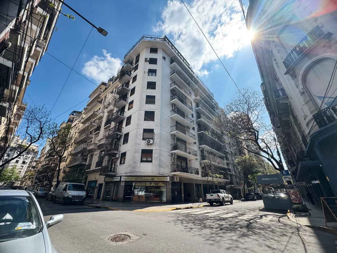Departamento de 4 ambientes en venta en Recoleta, Peña 2000