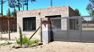 ALQUILER DE CASA 2 DORMITORIOS EL PINAR A ESTRENAR