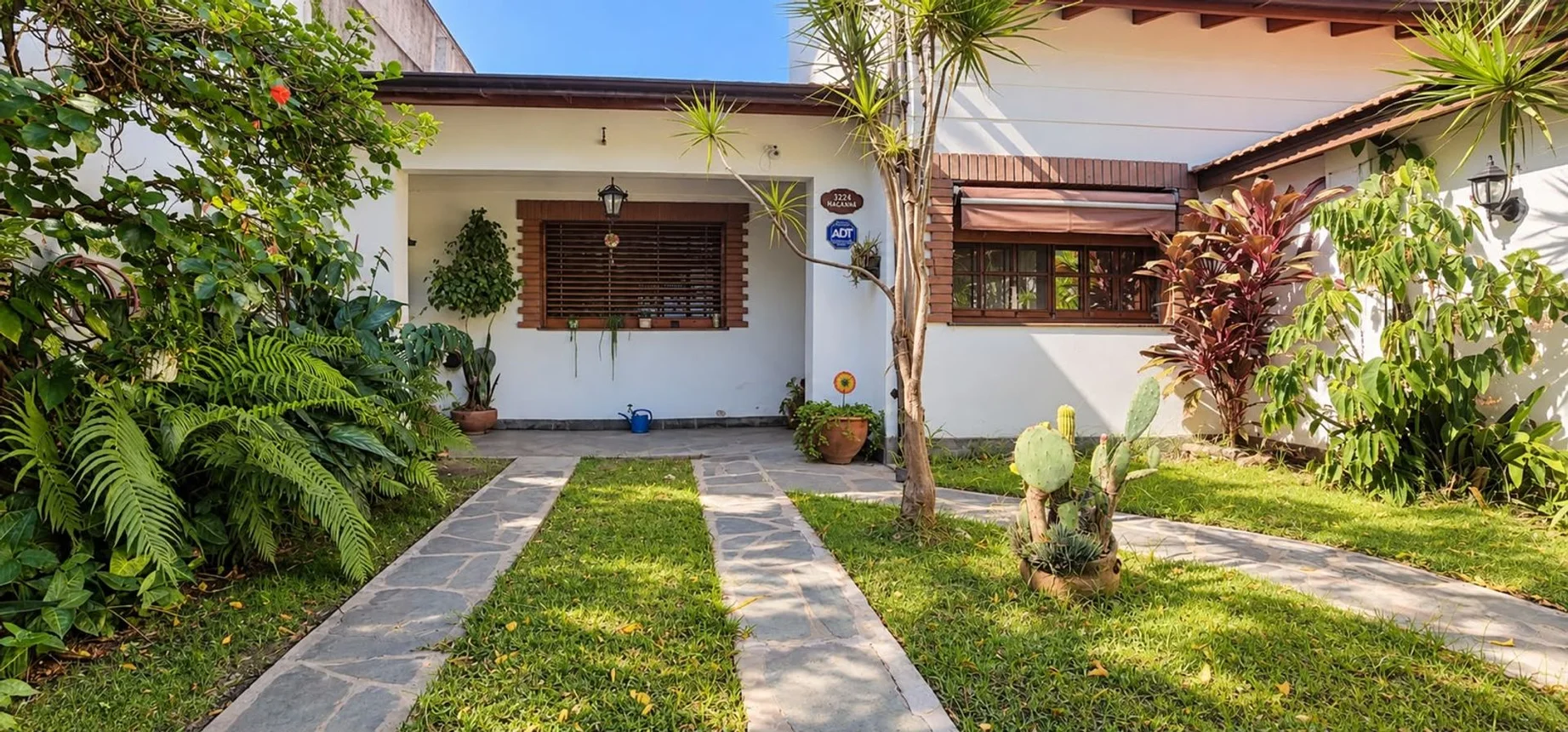 Casa en venta en Remedios de Escalada, foto 2