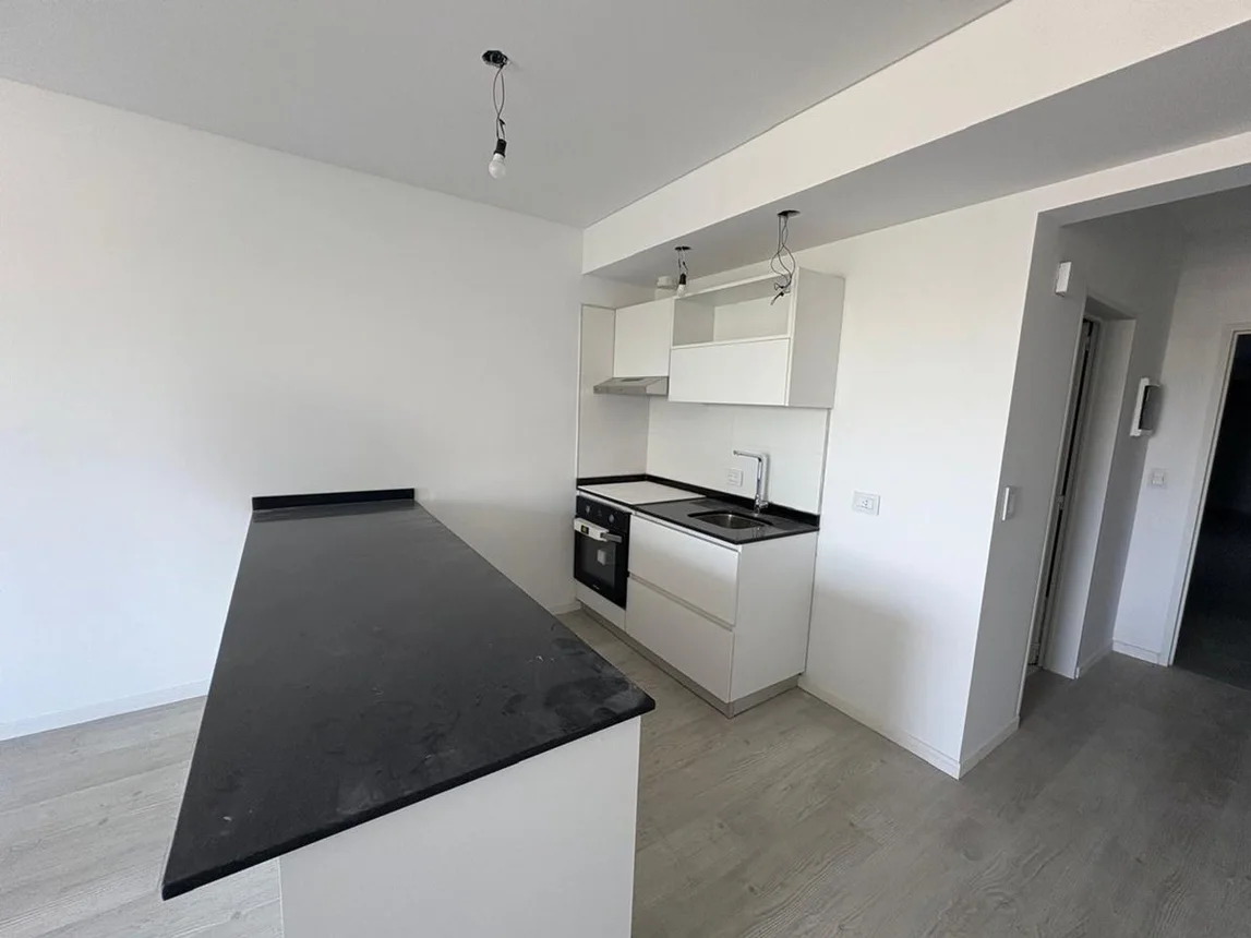 Venta monoamb a estrenar con balcón y cochera CABA, foto 2