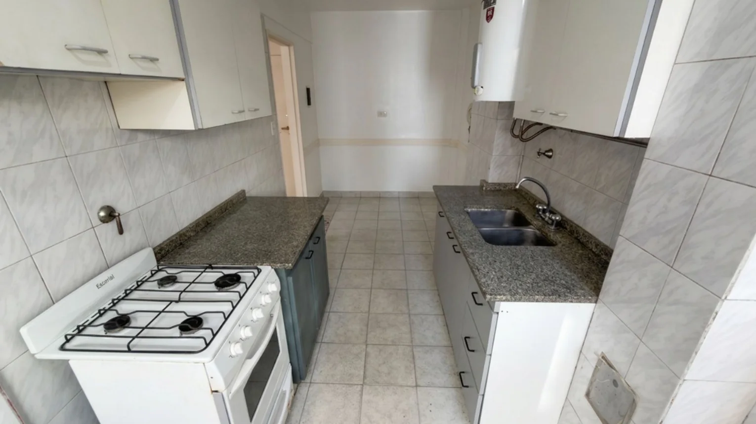 Departamento de 3 ambientes en alquiler en Lanús Oeste, Tucumán 0, foto 5