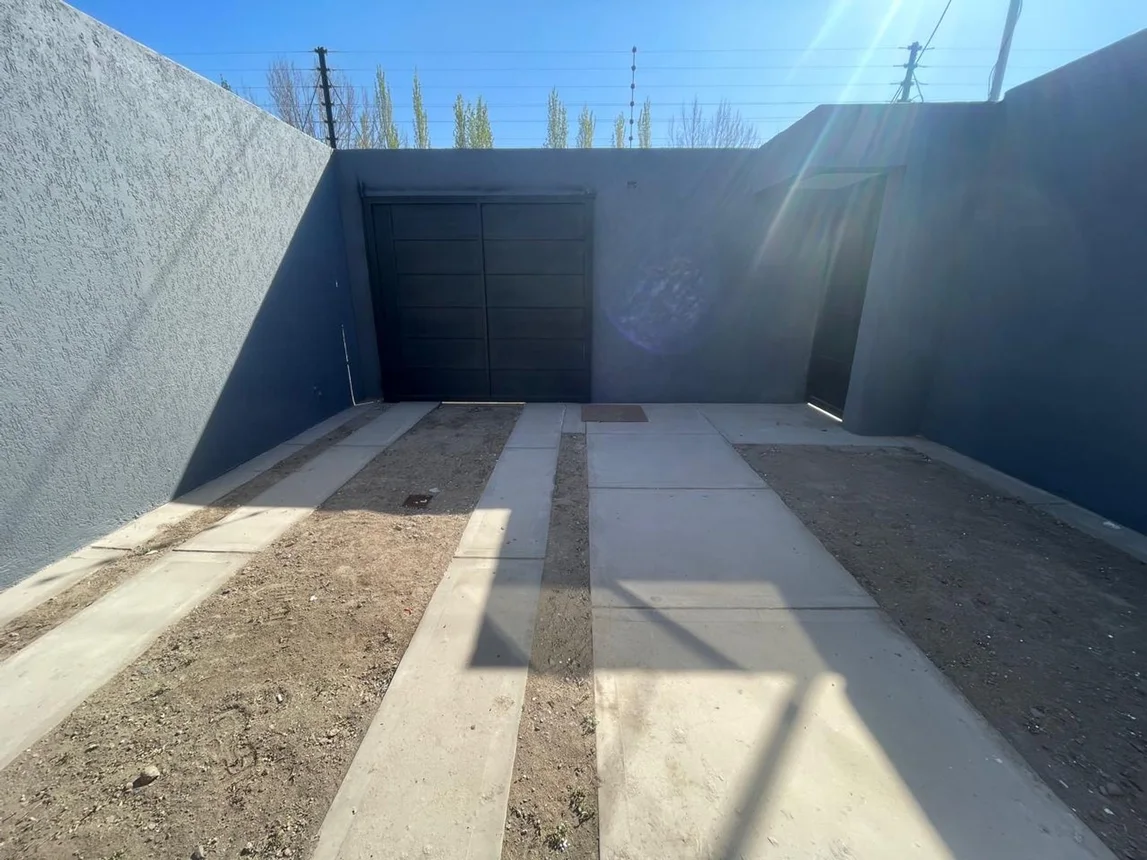 Casa de 3 ambientes en venta en Guaymallén, Profesor Mathus 2900, foto 2