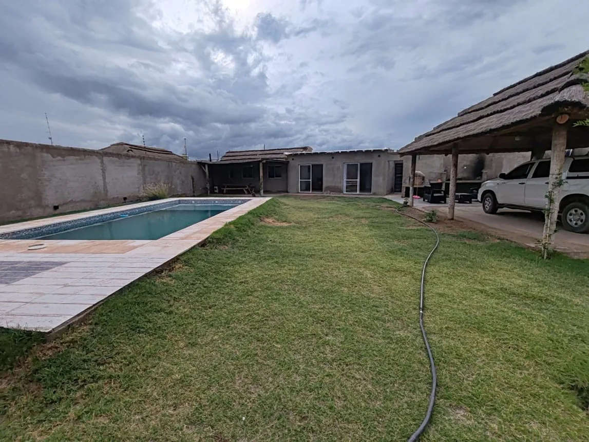 Casa con pileta en venta b° dominios 3 corralitos, foto 5