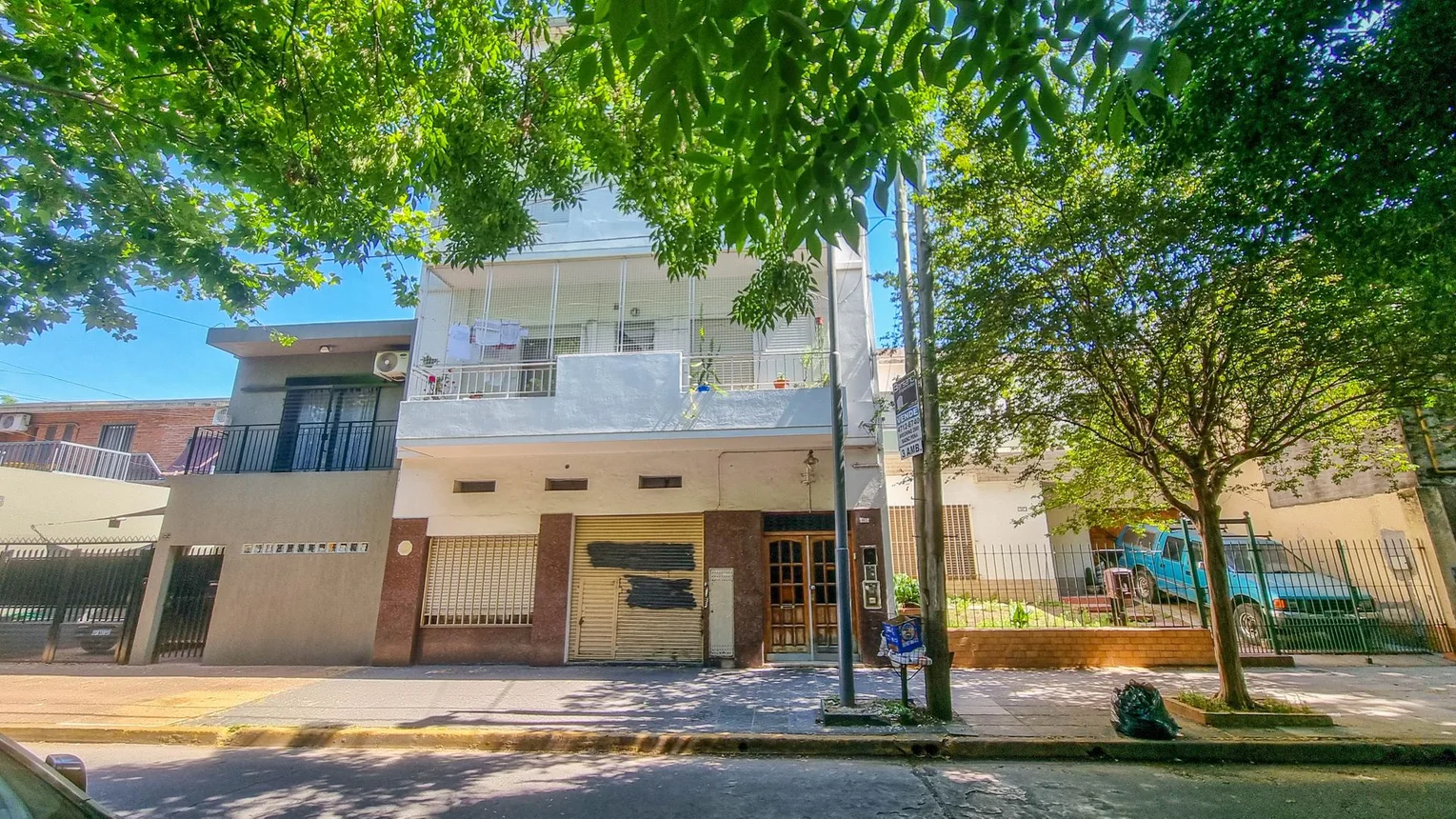 Departamento en venta en Sáenz Peña, Roberto Lage 700