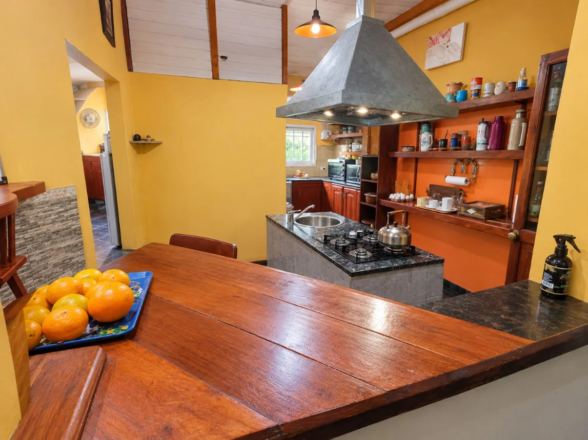 Casa de 5 ambientes en venta en Presidente Derqui, Paraguay 1400, foto 3