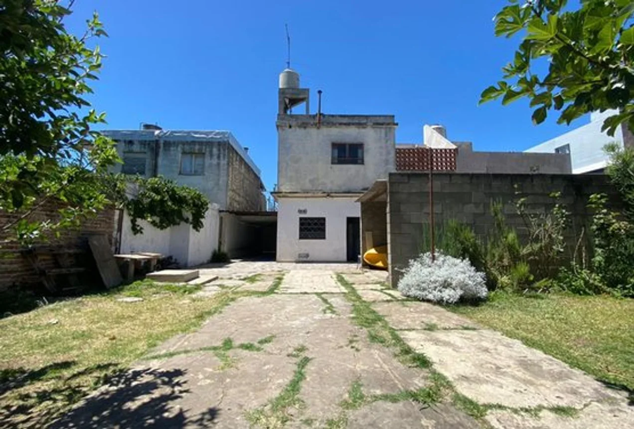 PH en venta en Lomas de Zamora