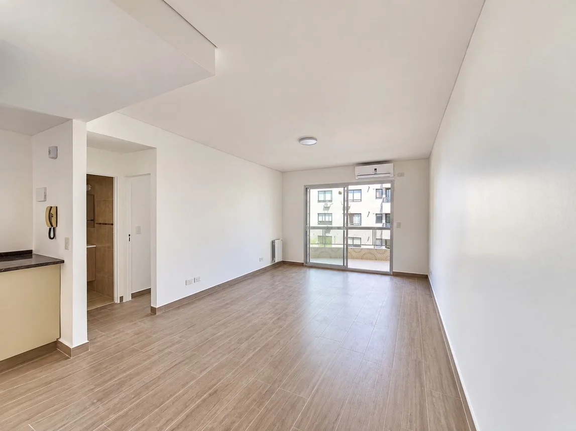 Departamento de 2 ambientes en alquiler en Villa Urquiza, Pacheco 2600, foto 2