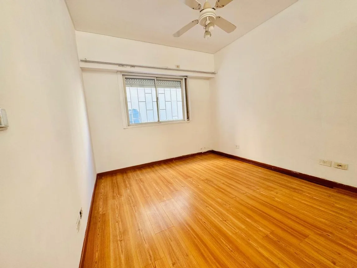 Monoambiente en alquiler en Villa del Parque, Llavallol 2600, foto 5