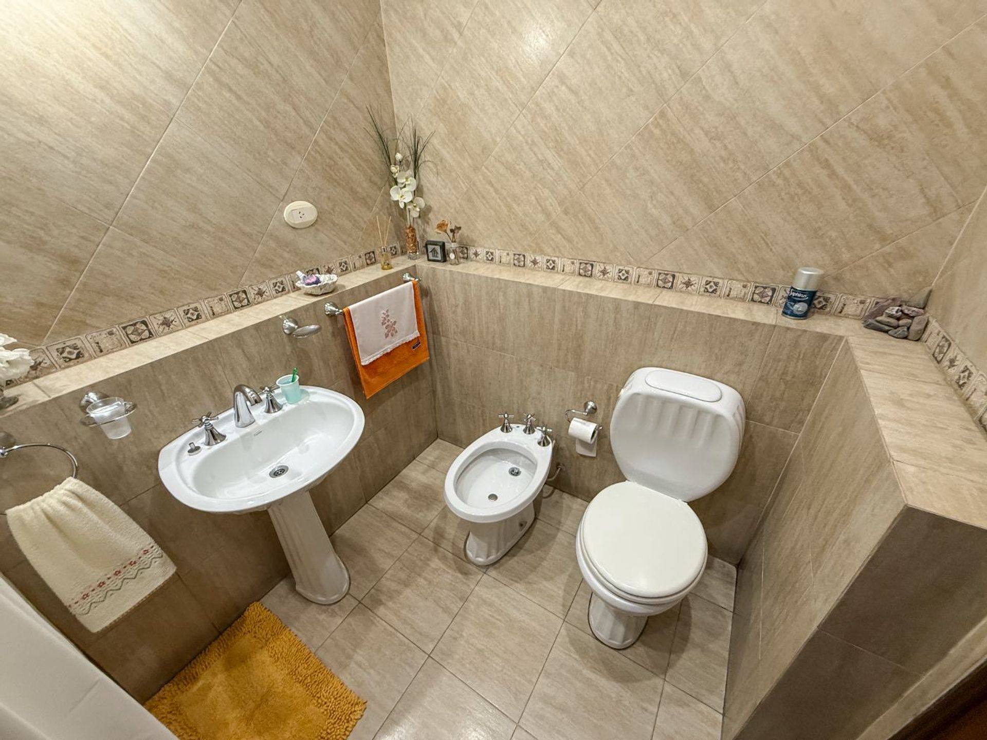 CASA EN VENTA + 2 LOCALES COMERCIAL CENTRO ORAN - foto 18