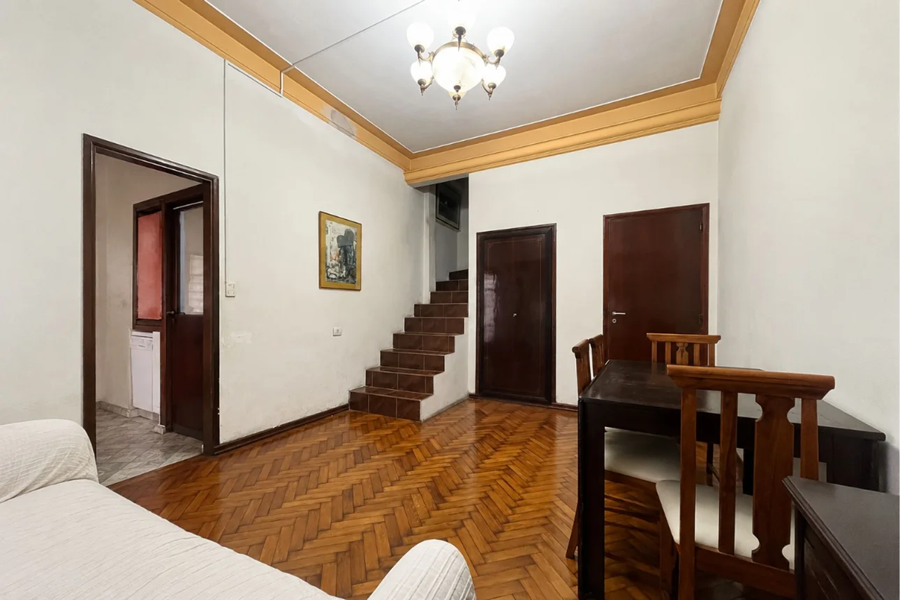 Casa de 5 ambientes en venta en Floresta, Mercedes 900, foto 2