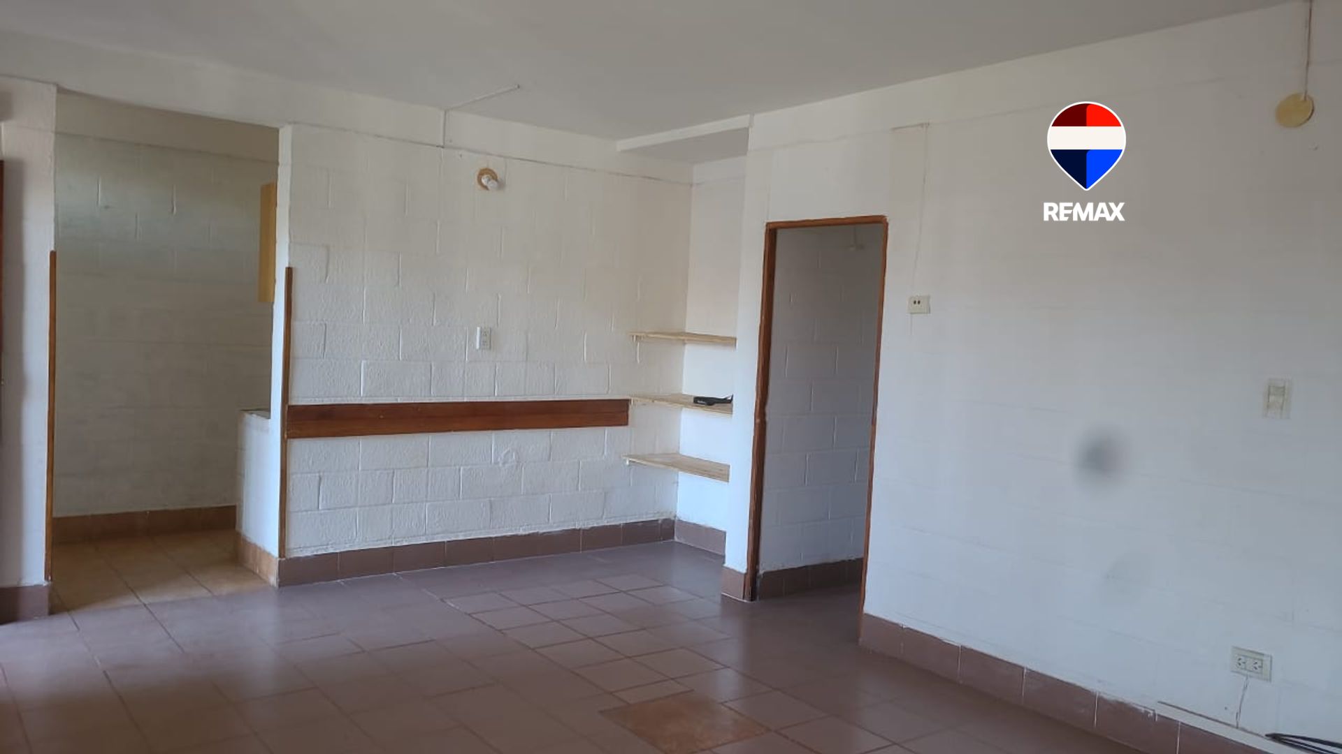 CASA VENTA O PERMUTA B° EL TRIBUNO APTA CREDITO - foto 1