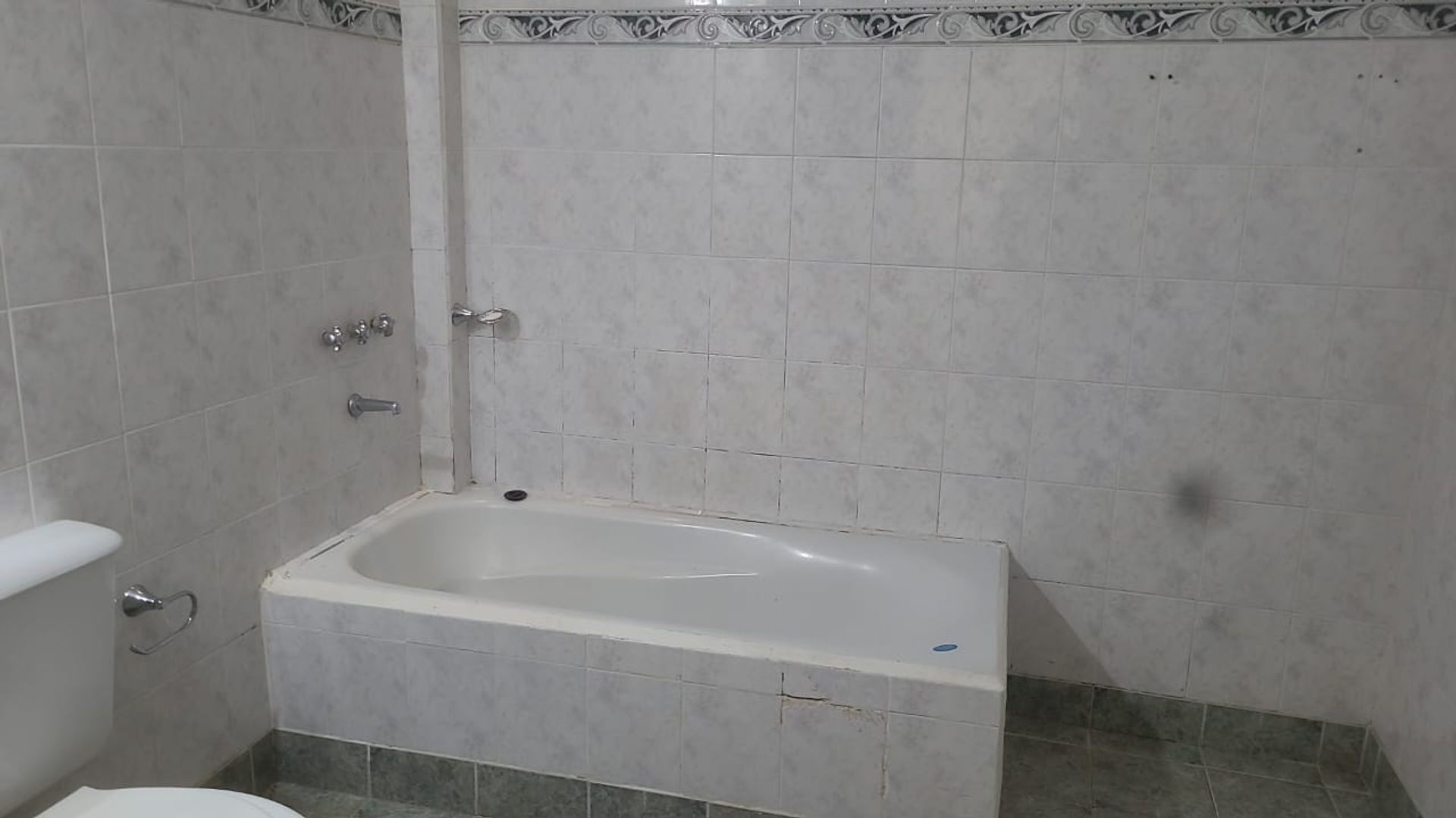 CASA VENTA O PERMUTA B° EL TRIBUNO APTA CREDITO - foto 15