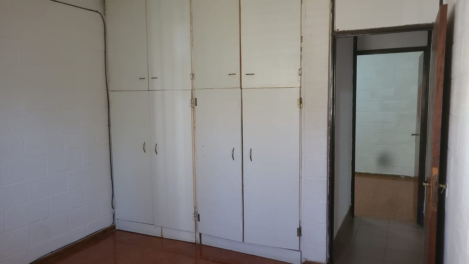 CASA VENTA O PERMUTA B° EL TRIBUNO APTA CREDITO - foto 14