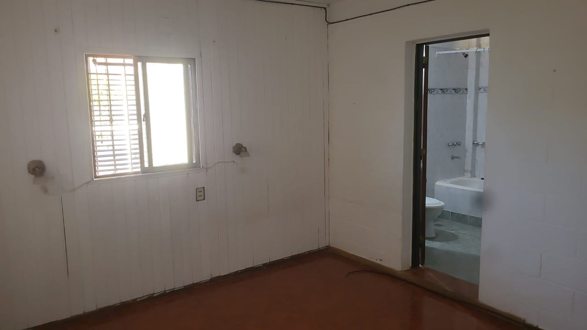 CASA VENTA O PERMUTA B° EL TRIBUNO APTA CREDITO - foto 12