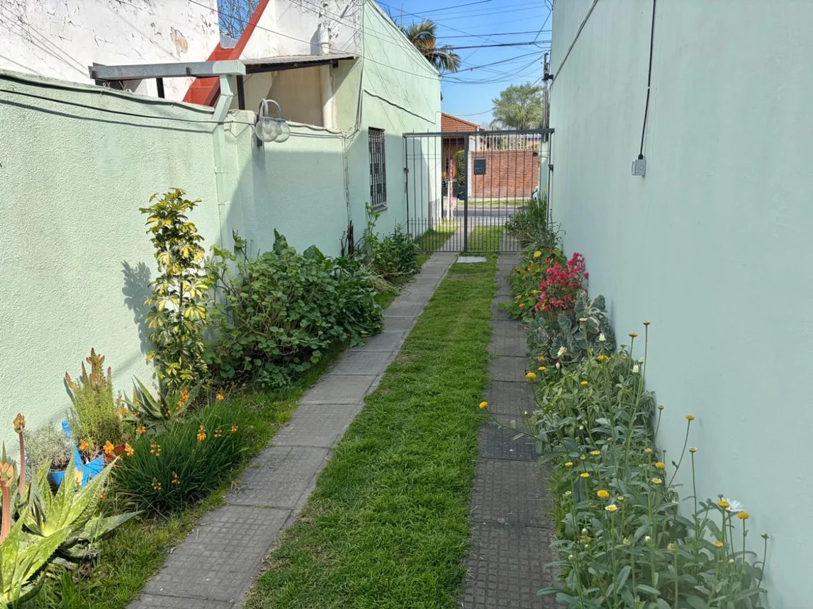 PH de 3 ambientes en venta en Castelar, Navarro 1500, foto 3