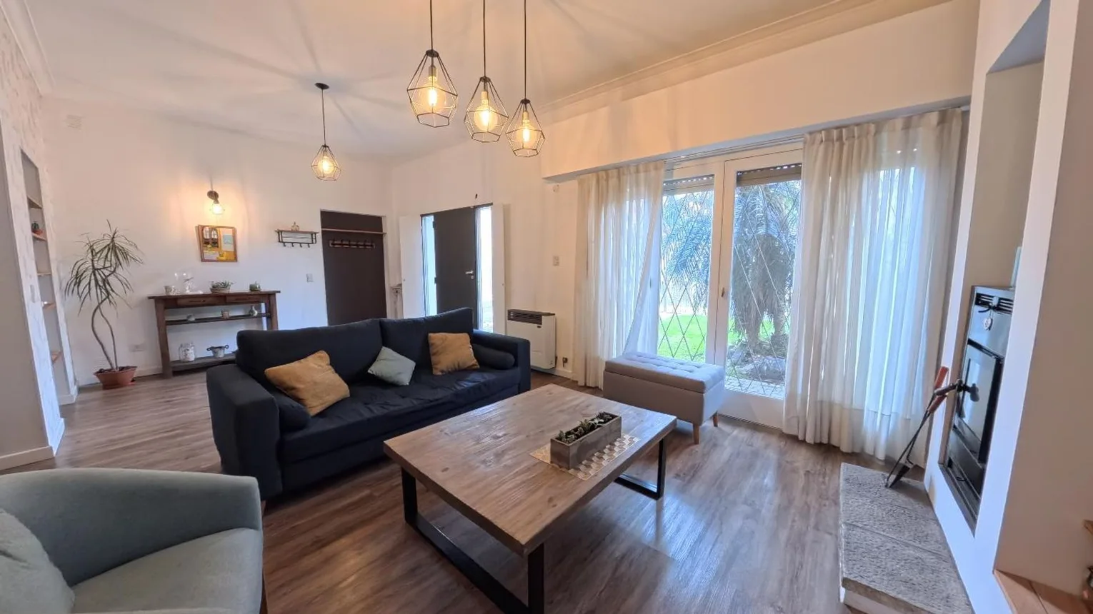 Casa de 5 ambientes en venta en Ituzaingó, Domingo Olivera 1200