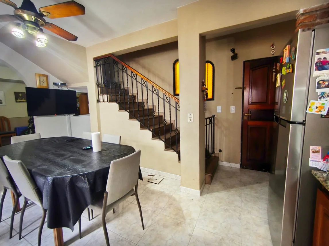 PH de 4 ambientes en venta en Liniers, Carhué 1200, foto 4