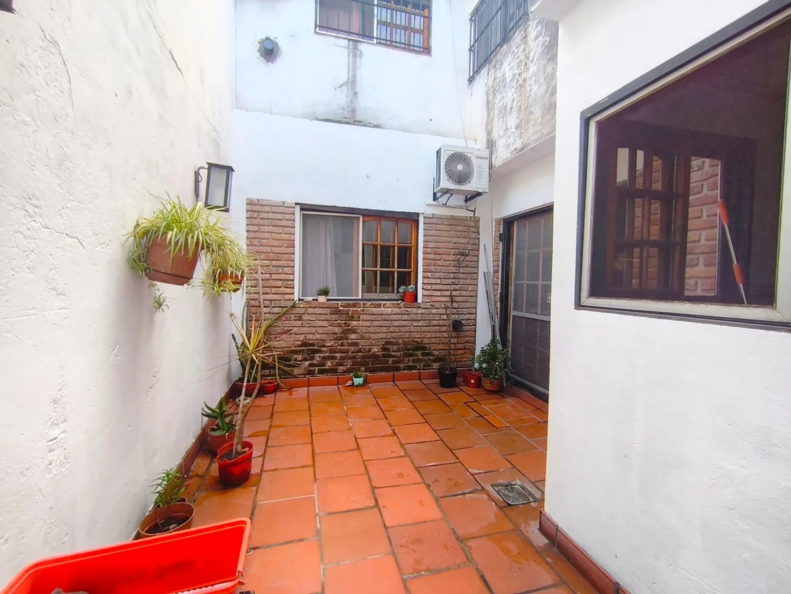 PH de 4 ambientes en venta en Liniers, Carhué 1200, foto 3