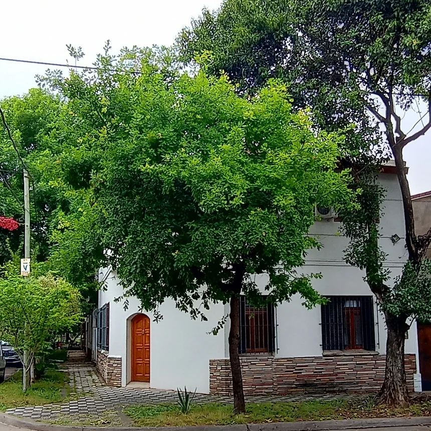 Casa de 6 ambientes en venta en Florida, Valle Grande 100