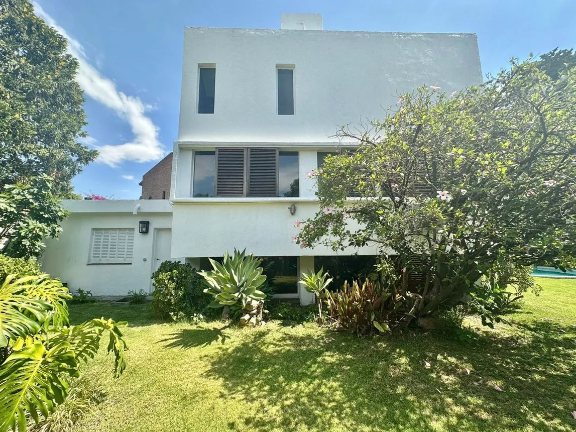 Casa en venta en Boulogne, foto 2