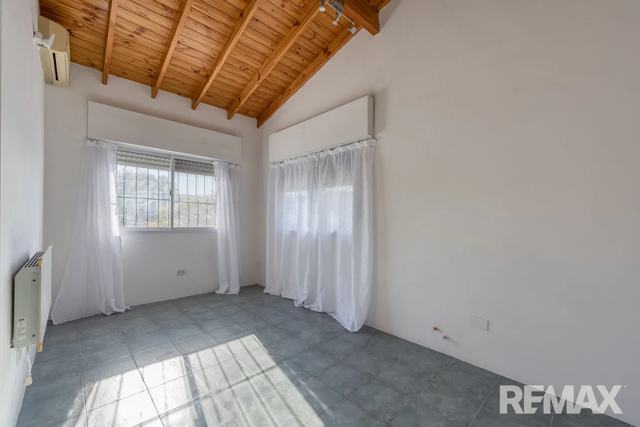 Casa de 6 ambientes en venta en Victoria, Ingeniero White 900, foto 4