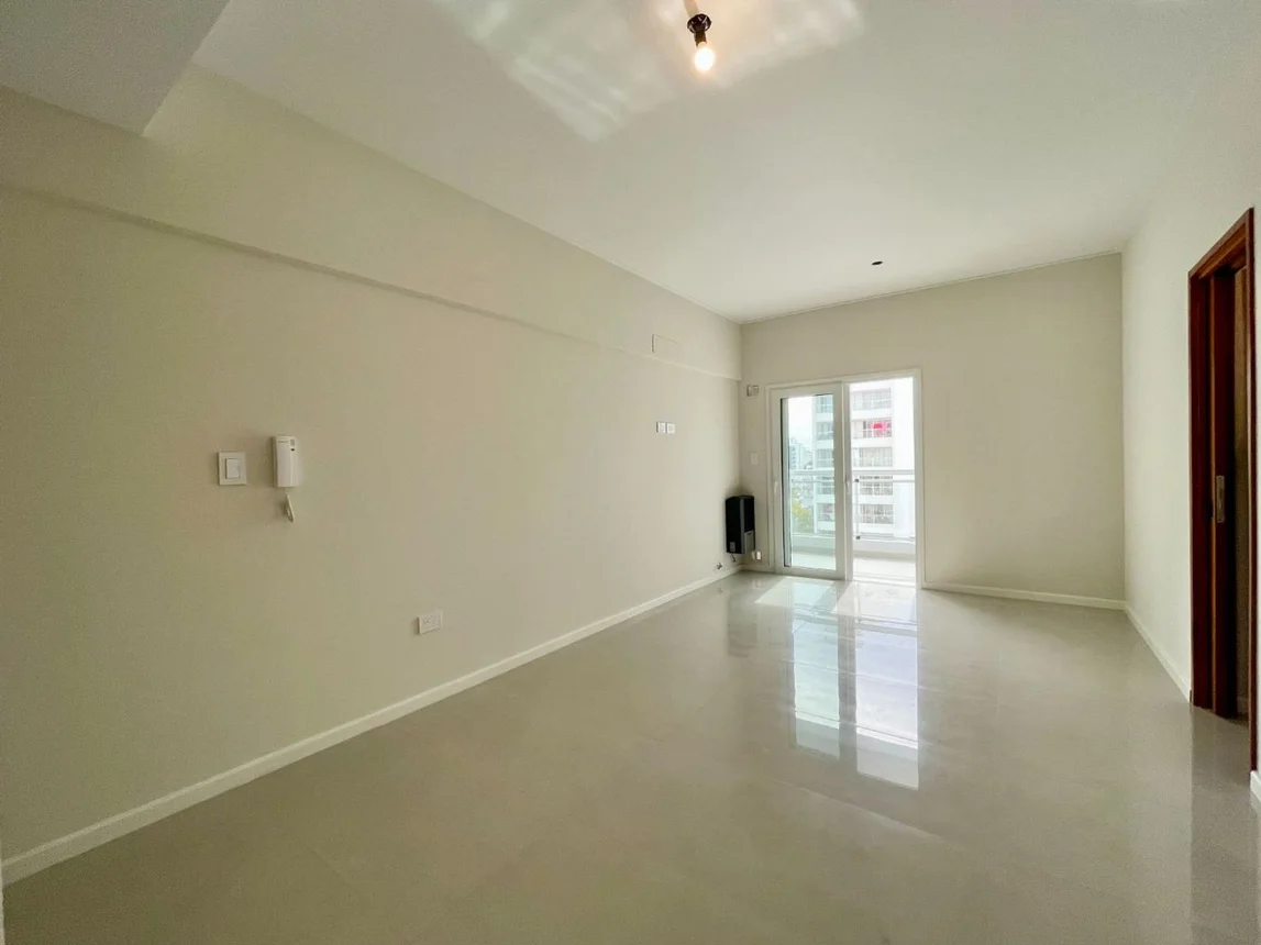 Departamento de 2 ambientes en venta en La Plata, Avenida 44 E/ 16 y 17 1000, foto 3