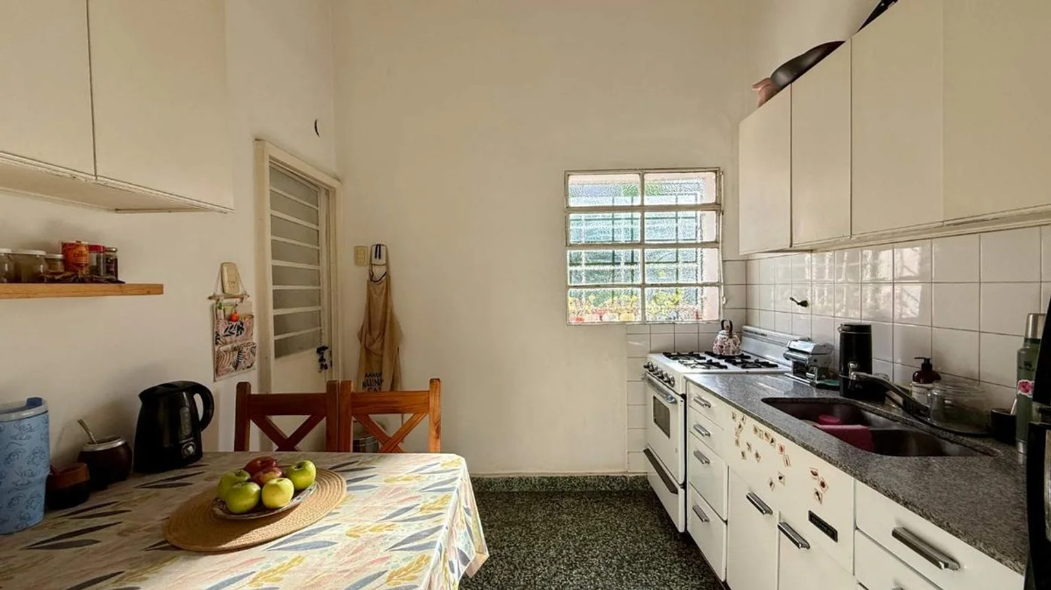 Casa en venta en Castelar, foto 2