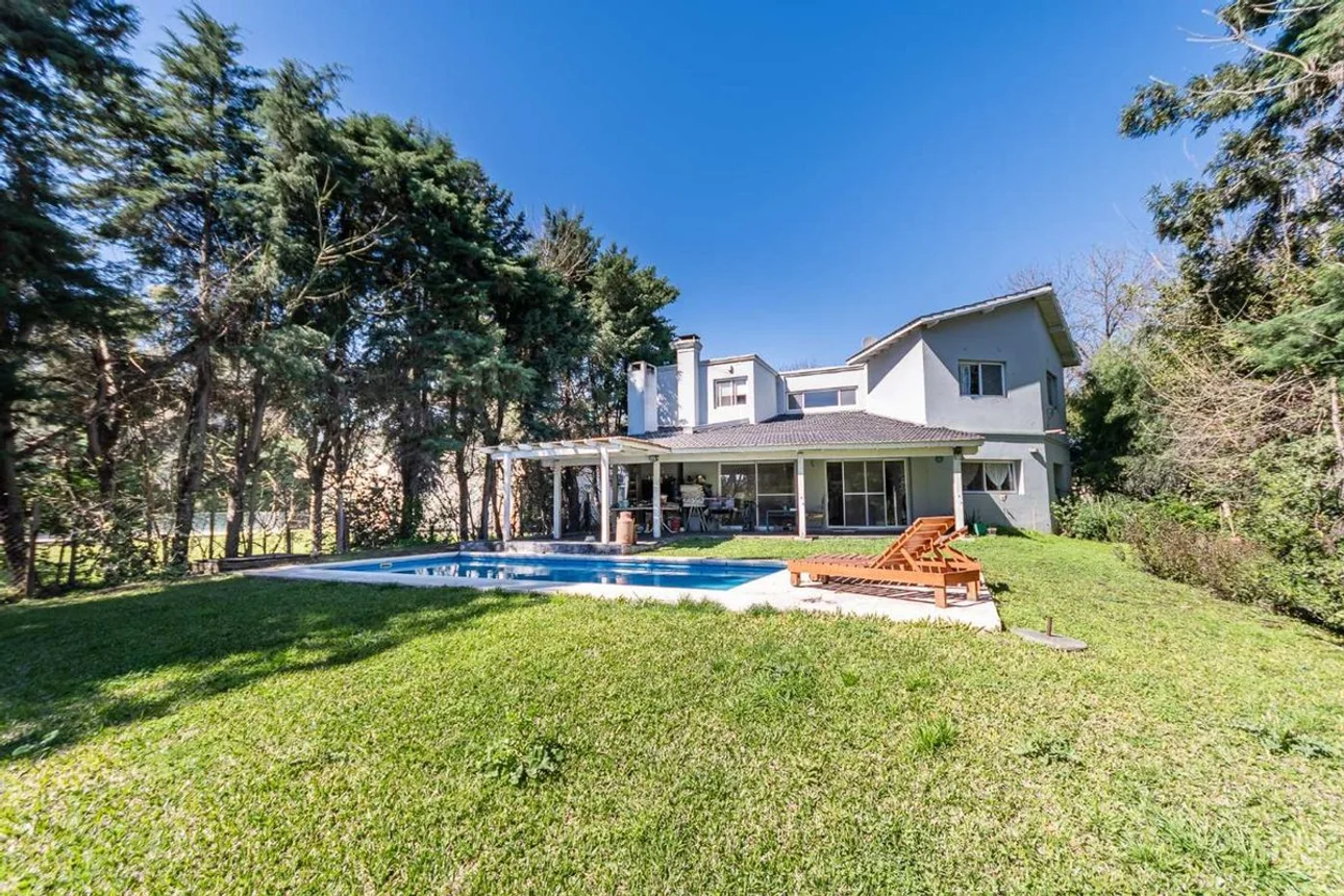 Casa en venta en Pilar