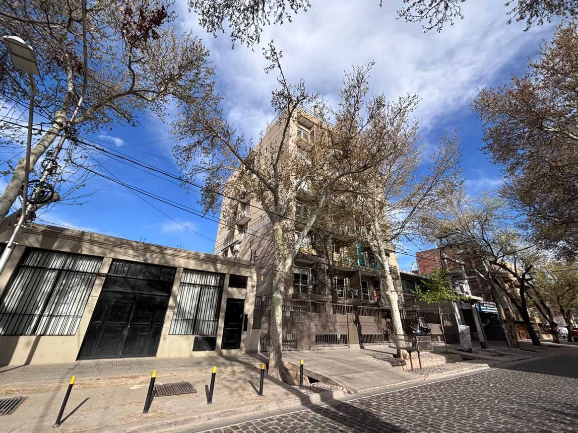 Departamento de 3 ambientes en alquiler en Mendoza, Patricias Mendocinas 1800