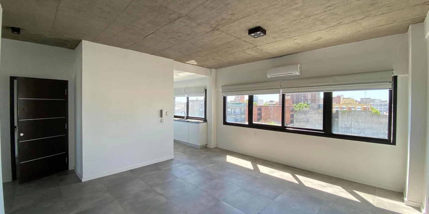 Departamento de 2 ambientes en alquiler en Morón, General Bartolomé Mitre 900