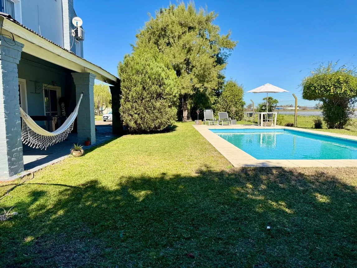 Casa en venta en Pilar