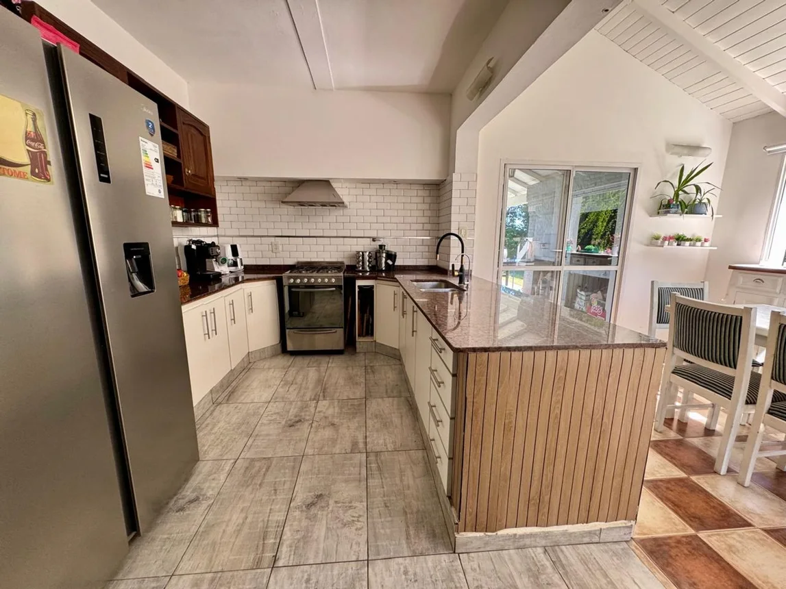 Casa en venta en Pilar, foto 3