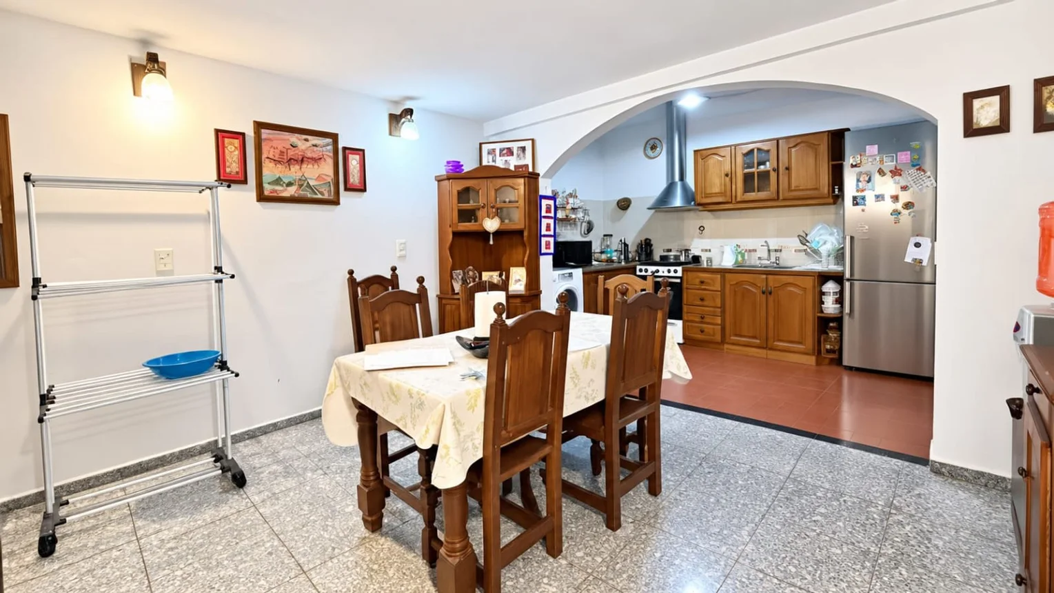 Casa de 5 ambientes en venta en Berazategui, Calle 104 100, foto 3