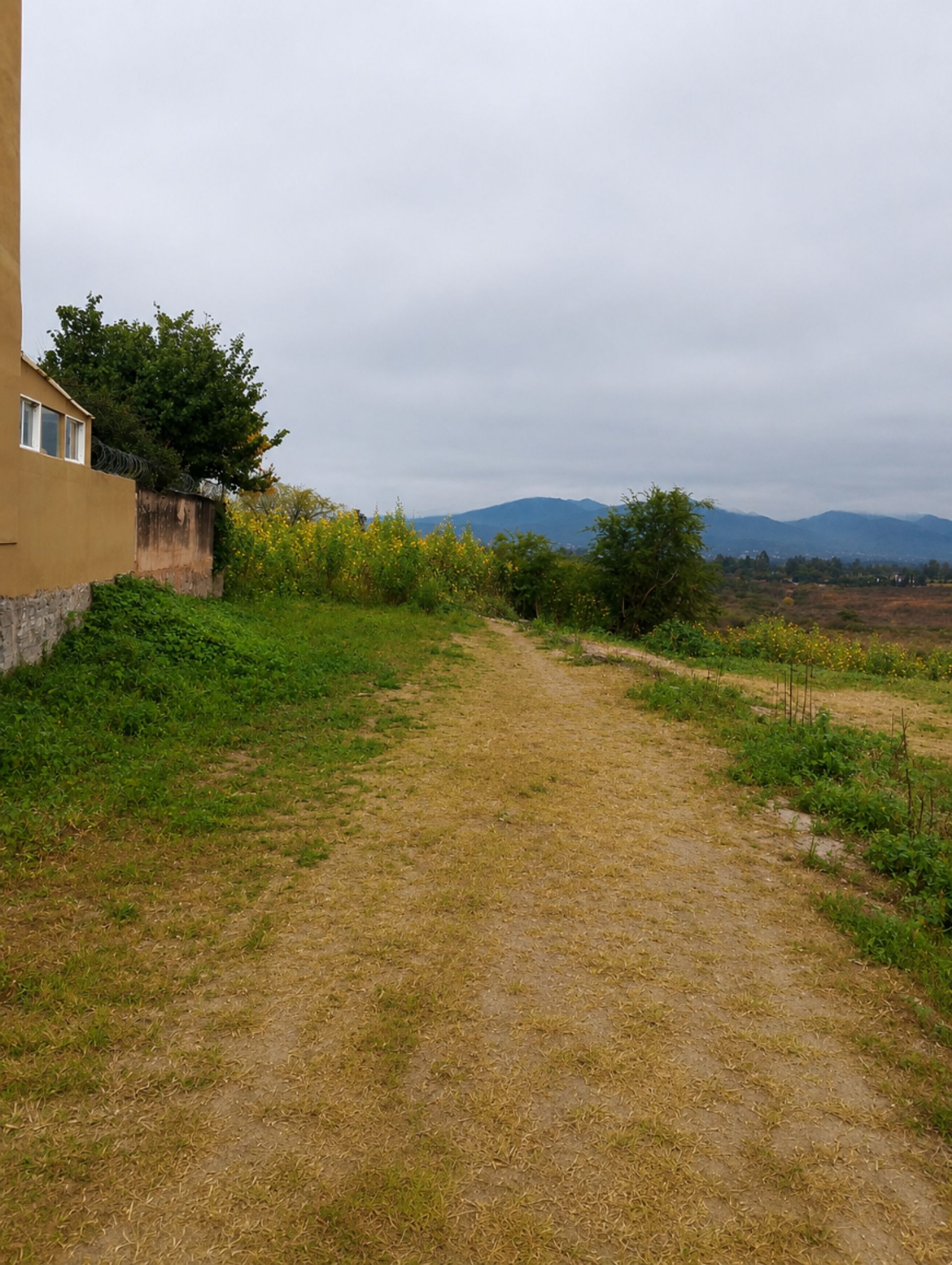 TERRENO VENTA GRAND BOURG B° LOS PROFESIONALES - foto 5