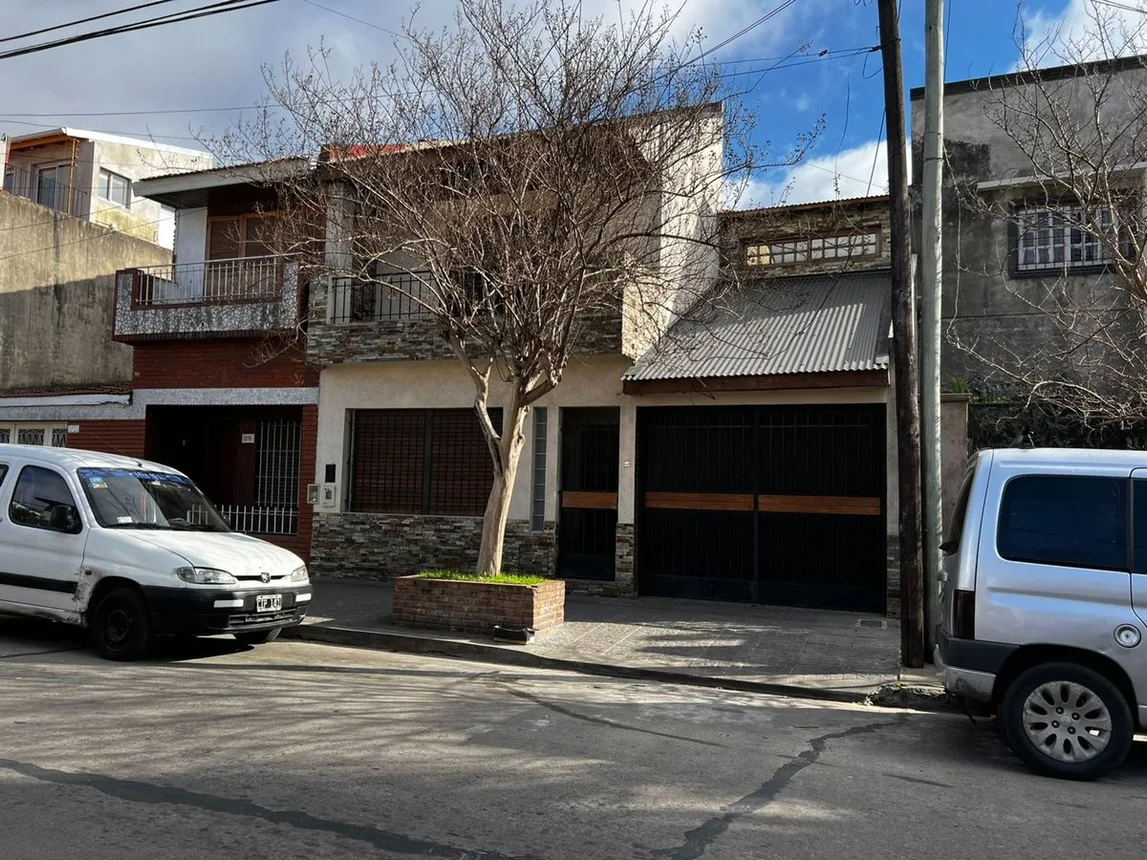 Casa en venta en Lanús Oeste, foto 4
