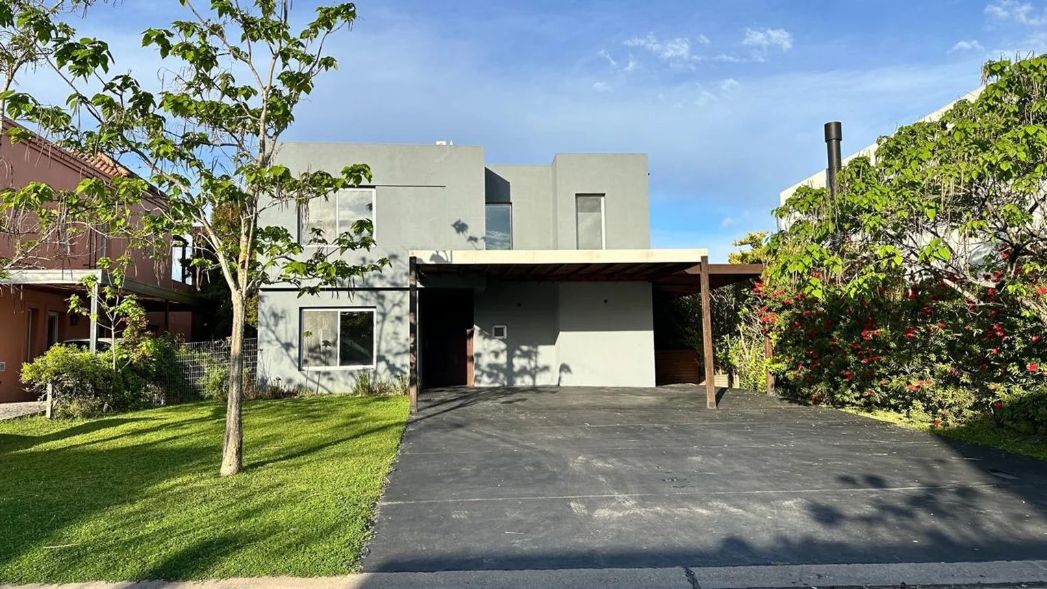 Casa de 6 ambientes en venta en Nordelta, Avenida de los Lagos 5300