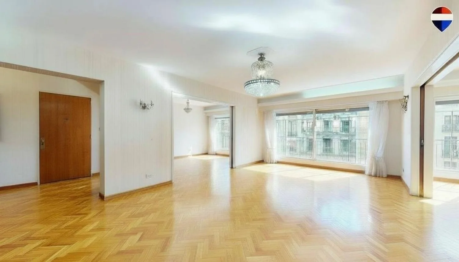 Piso de 7 ambientes en venta en Recoleta, Avenida Santa Fe 1500