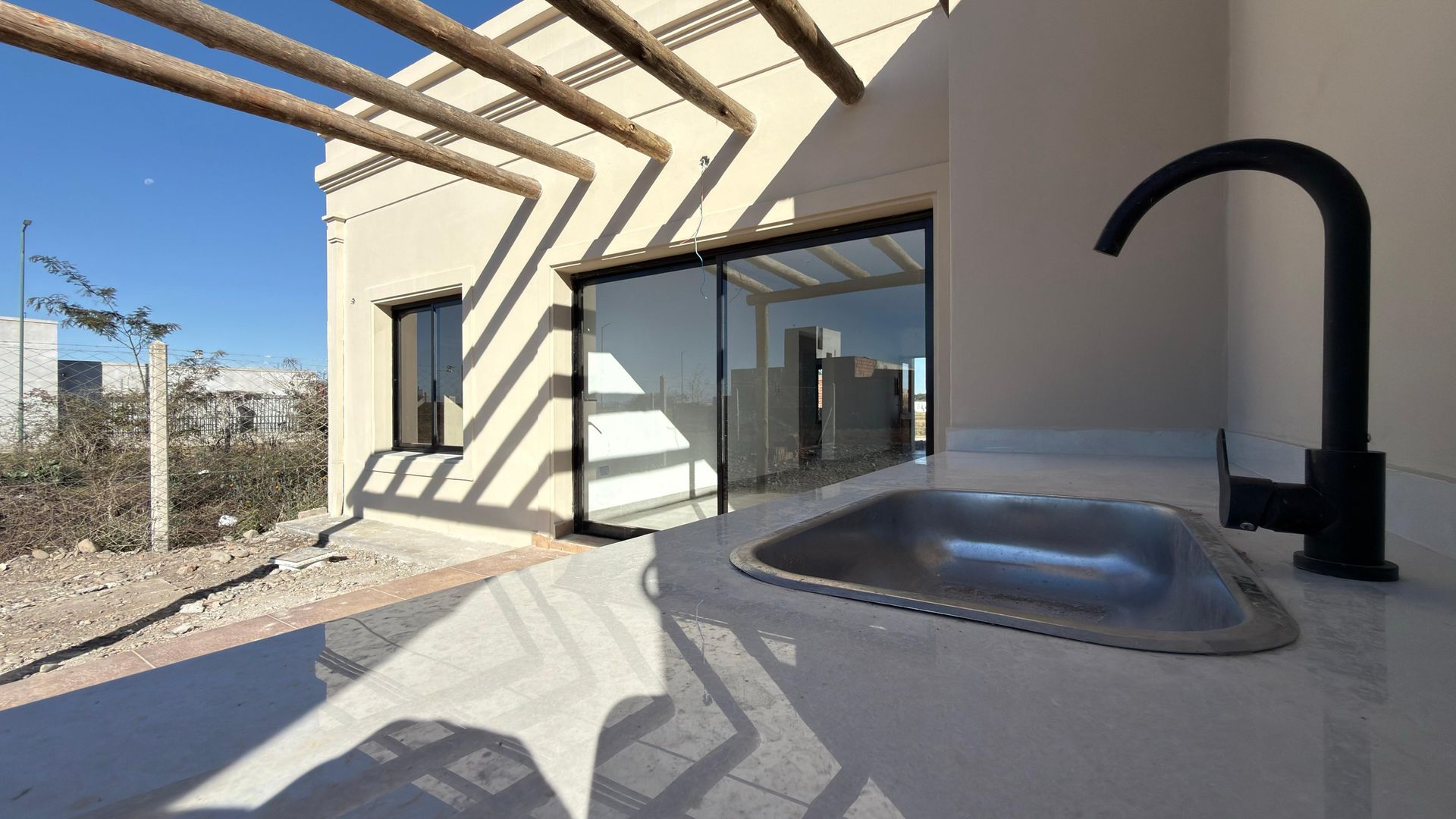 CASA VENTA EKO DISTRITO CERRILLOS C/COCHERA ASADOR - foto 14