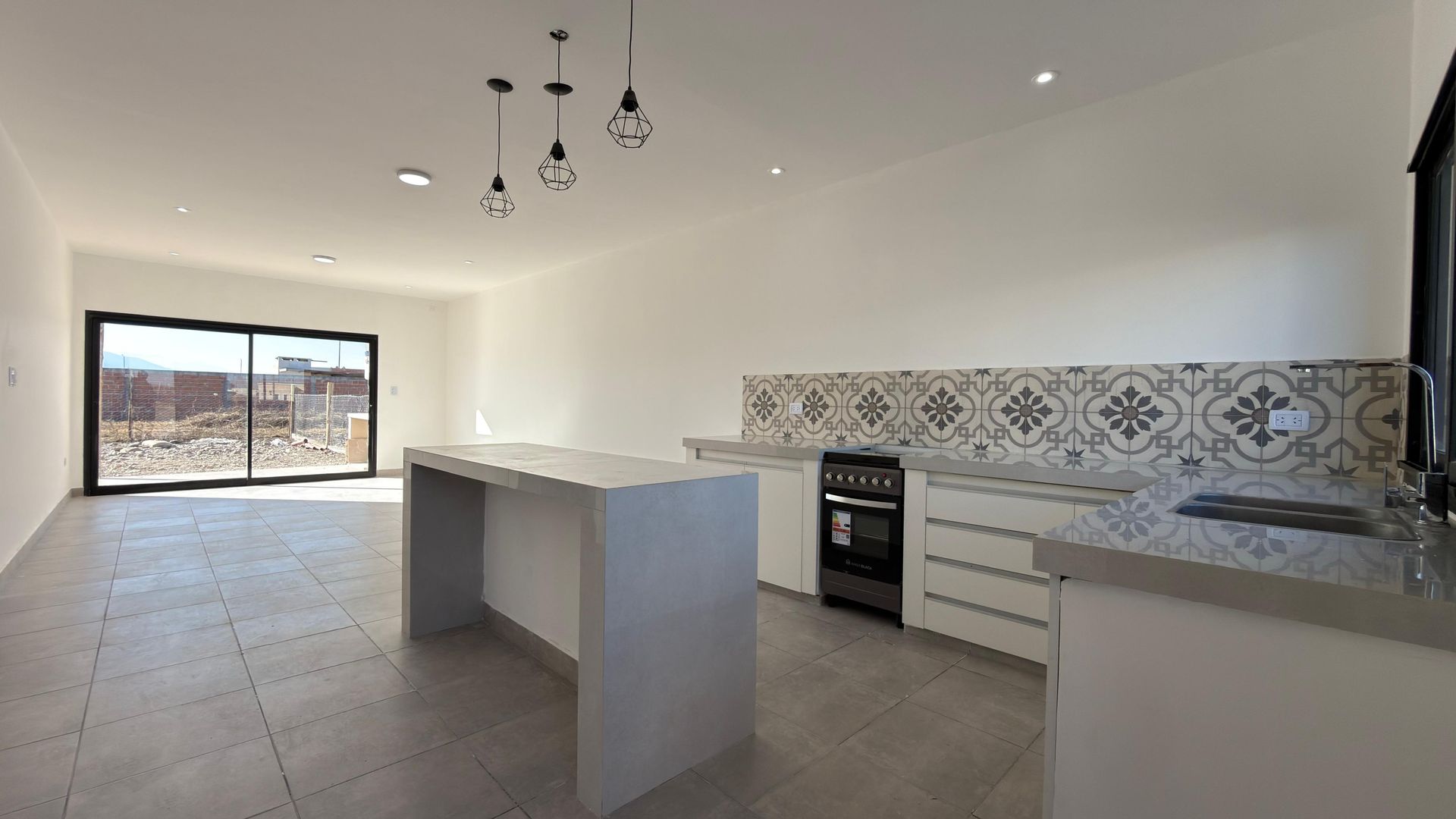 CASA VENTA EKO DISTRITO CERRILLOS C/COCHERA ASADOR - foto 3