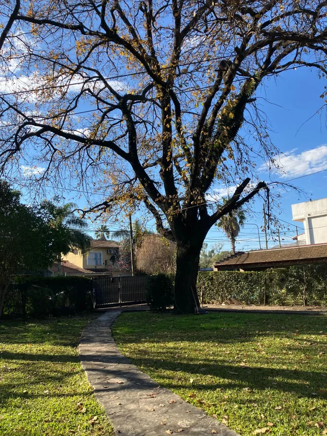 Casa en venta en Don Torcuato, foto 2