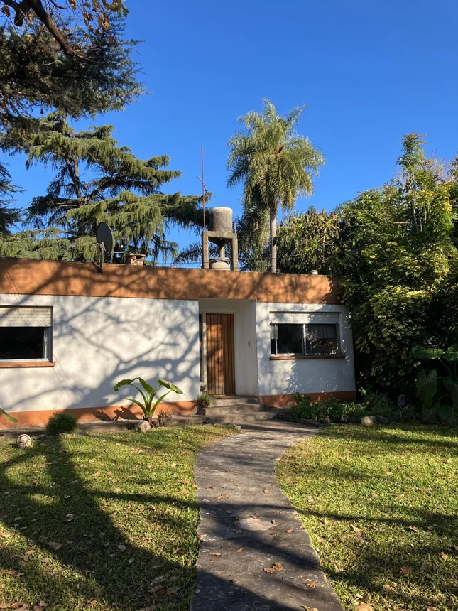 Casa en venta en Don Torcuato, foto 3
