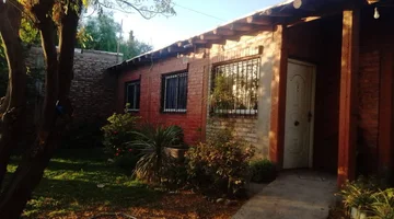 Venta dos casas en gran terreno en Los Corralitos.