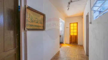 Venta apartamento 2 dormitorios y patio La Teja