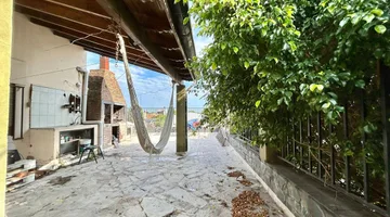 VENTA CASA 4 AMB. 190m2-GARAJE TERRAZA  V. LYNCH