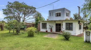 VENTA CASA 2 DORMITORIOS EN PLAYA HERMOSA