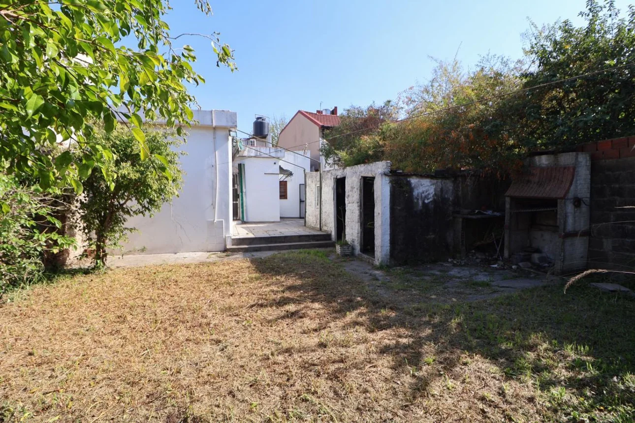 Casa de 5 ambientes en venta en Villa Ballester, Enrique Marengo 3700, foto 2