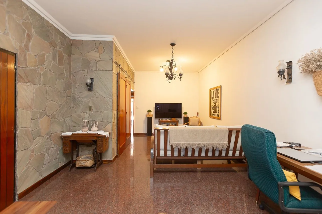 Casa de 5 ambientes en venta en Caseros, Nuestra Señora de la Merced 5000, foto 3