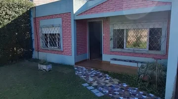 VENTA CASA 3 AMBIENTES C/DEP VIRREY DEL PINO