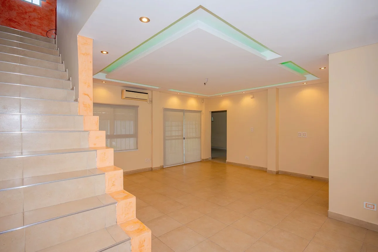 Casa en venta en Ituzaingó, foto 2