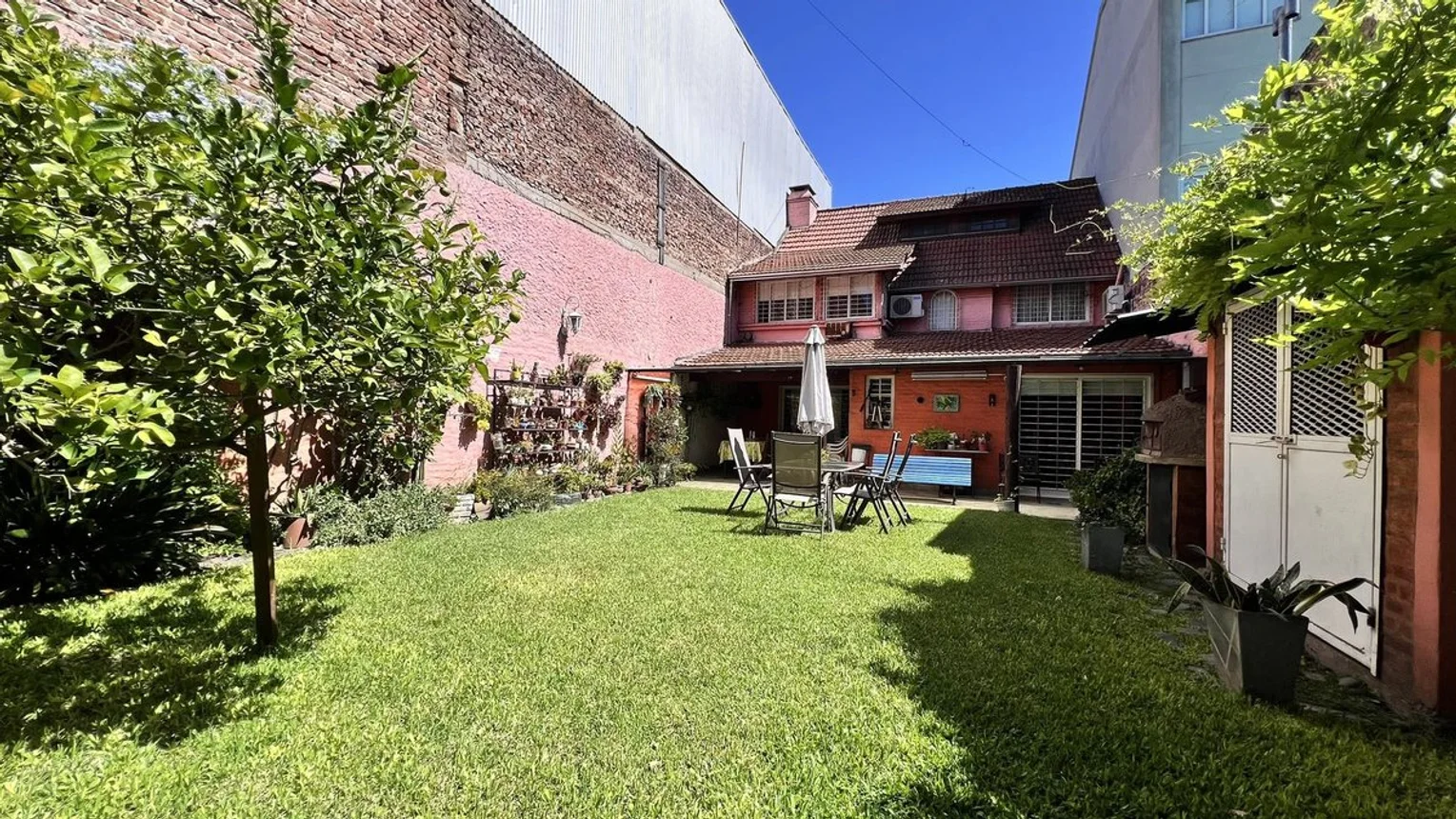 Casa de 4 ambientes en venta en Valentín Alsina, Formosa 2100, foto 2